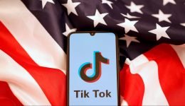 Trump banna TikTok.           La risposta: decisione USA illegale